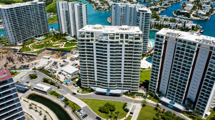 Departamento de lujo en Novo Puero Cancún